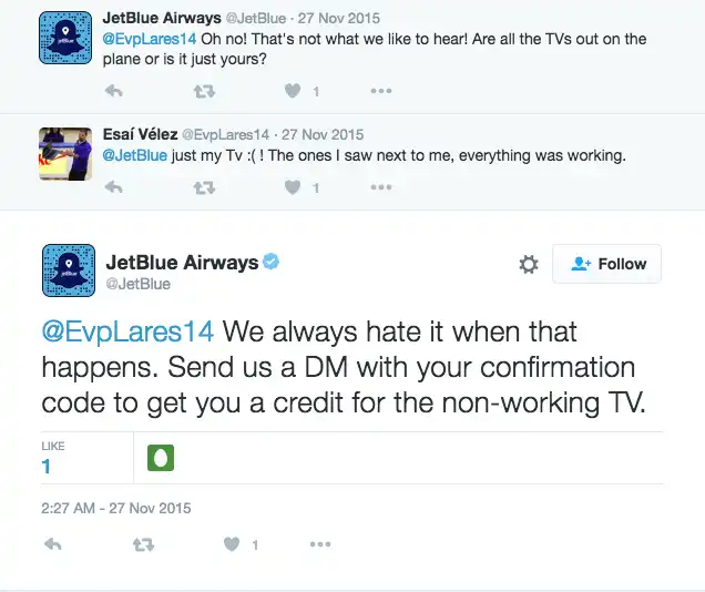 screenshot of a successful customer service discussion with jetblue airways. Customer isn't happy and leaves online reviews via Twitter.